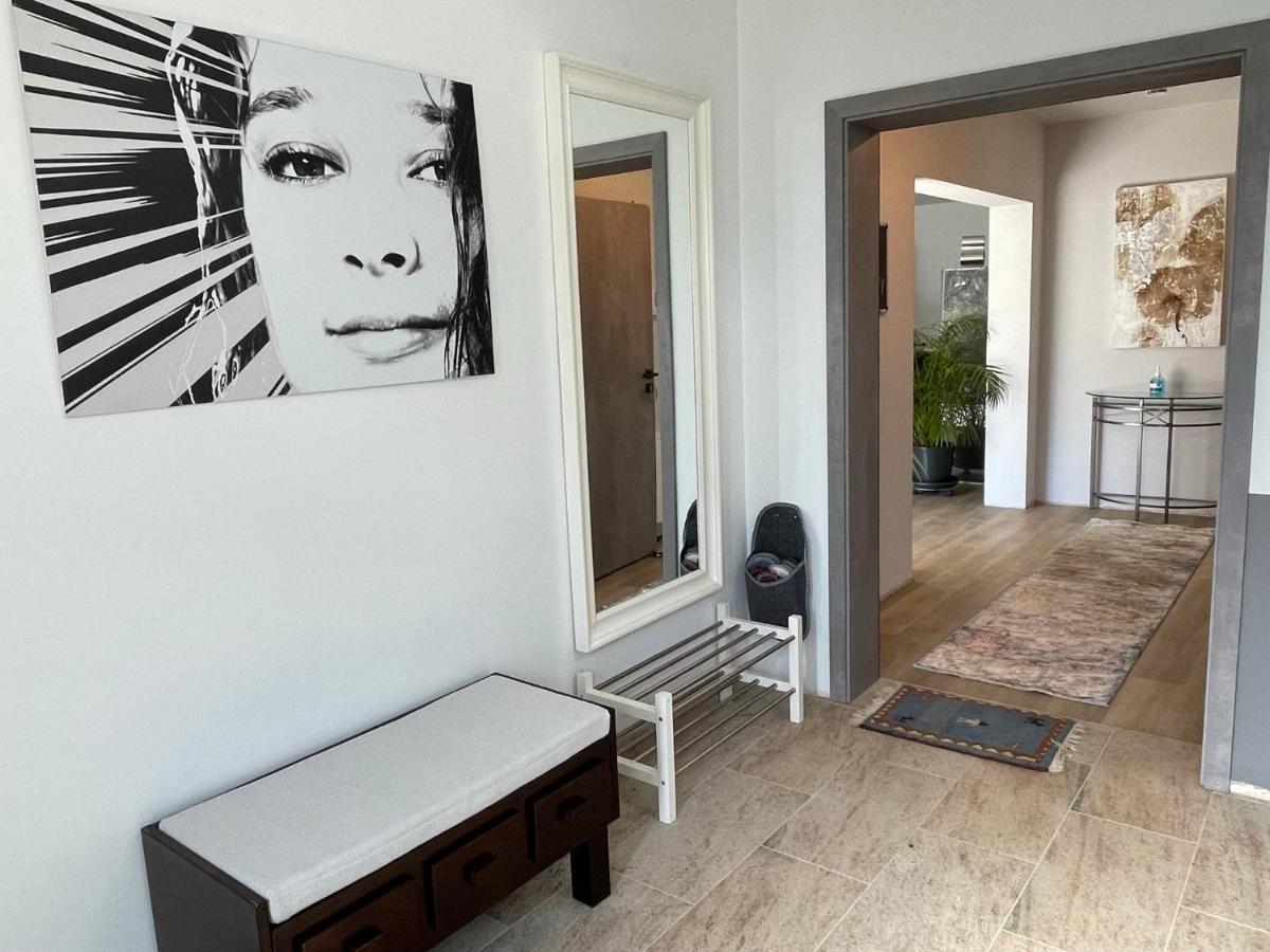 Apartamento Am Weinberg - stilvoll, ruhig, zum wohlfühlen Pfaffenweiler Exterior foto
